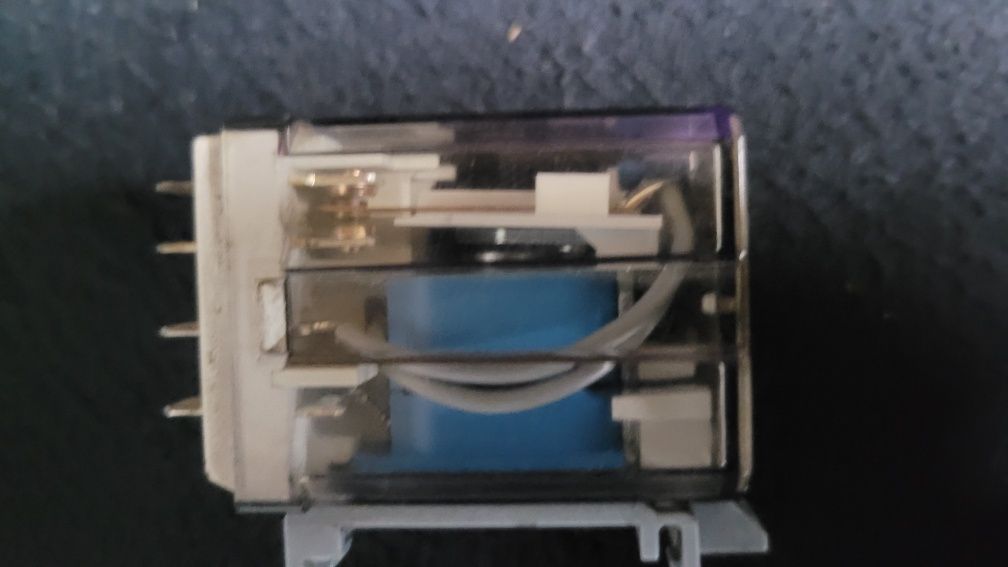 Przekaźnik Finder 16A/250V 3P cewka 24V