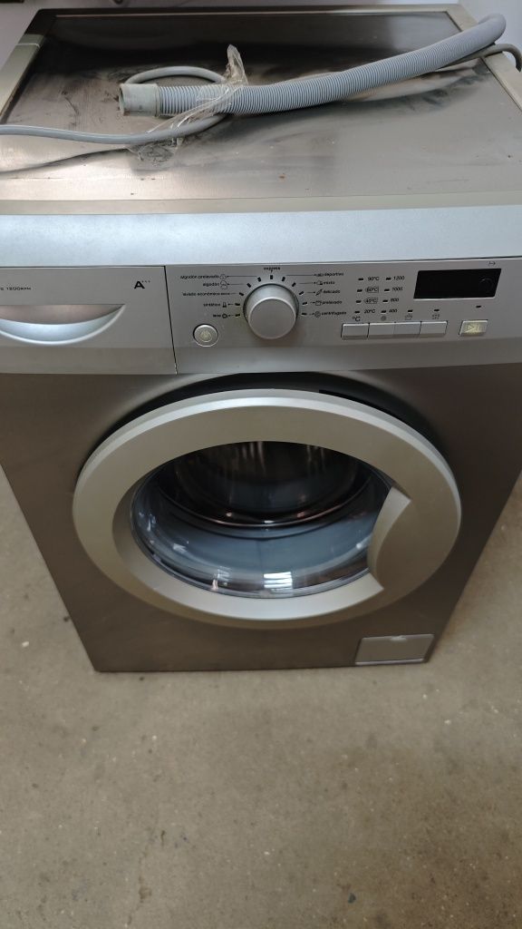Máquina de lavar a roupa TEKA
