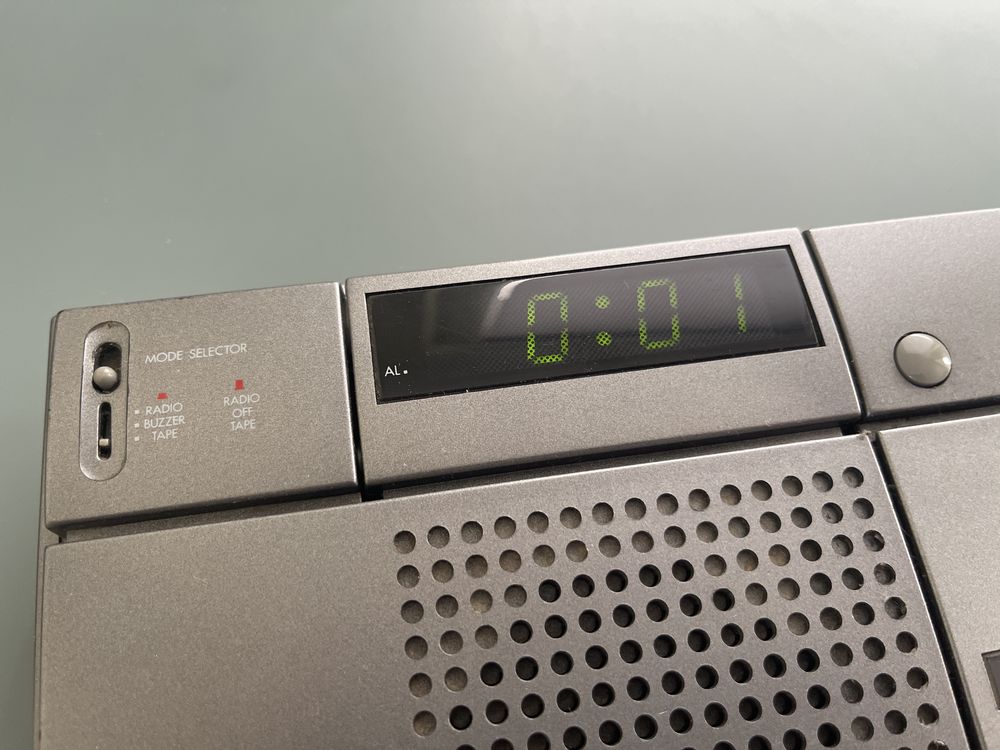 Odtwarzacz kaset i radio PHILIPS AJ3800 Clockradio Cassette Recorder