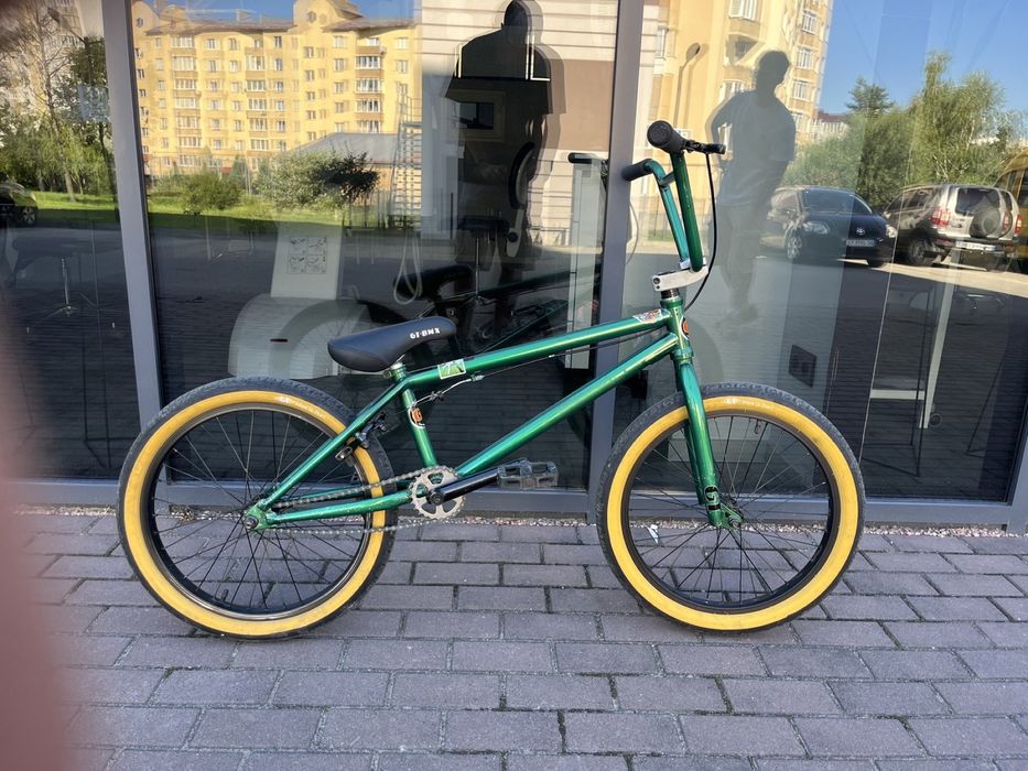 Продаж BMX GT Performer — стиль, надійність і свобода руху