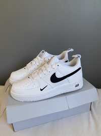 Jak nowe buty nike air force 1 low białe odblaskowe stan 9,9/10 roz 38