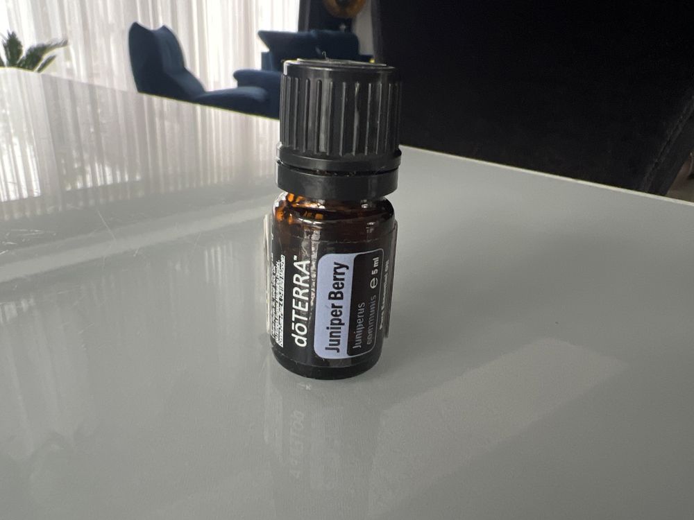 Olejek eteryczny ( jałowiec) JUNIPER BERRY 5ml. doTERRA oryginał