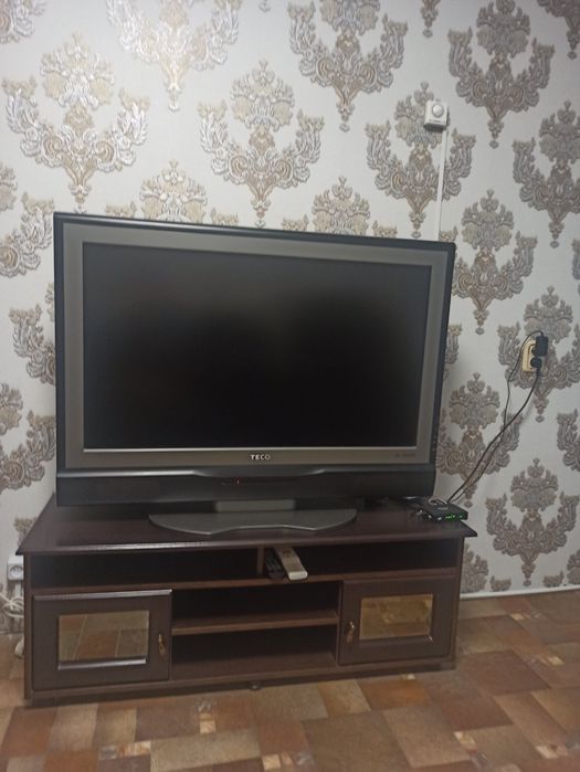 Телевизор рабочий бу.