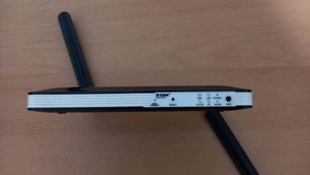 D-Link DWR-921 Router64283907477122121