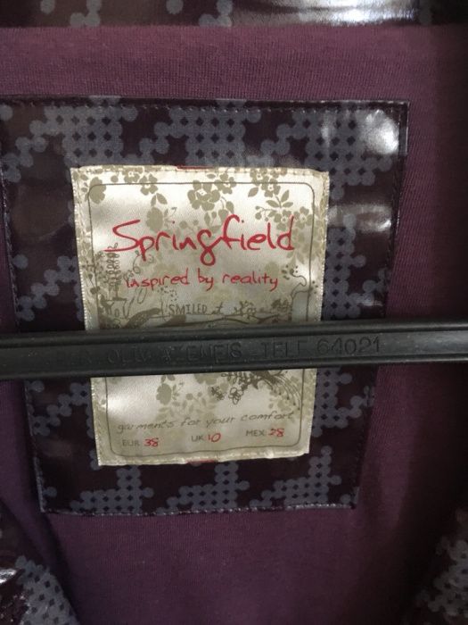 Casaco plástico roxo Springfield tamanho 38 NUNCA USADO