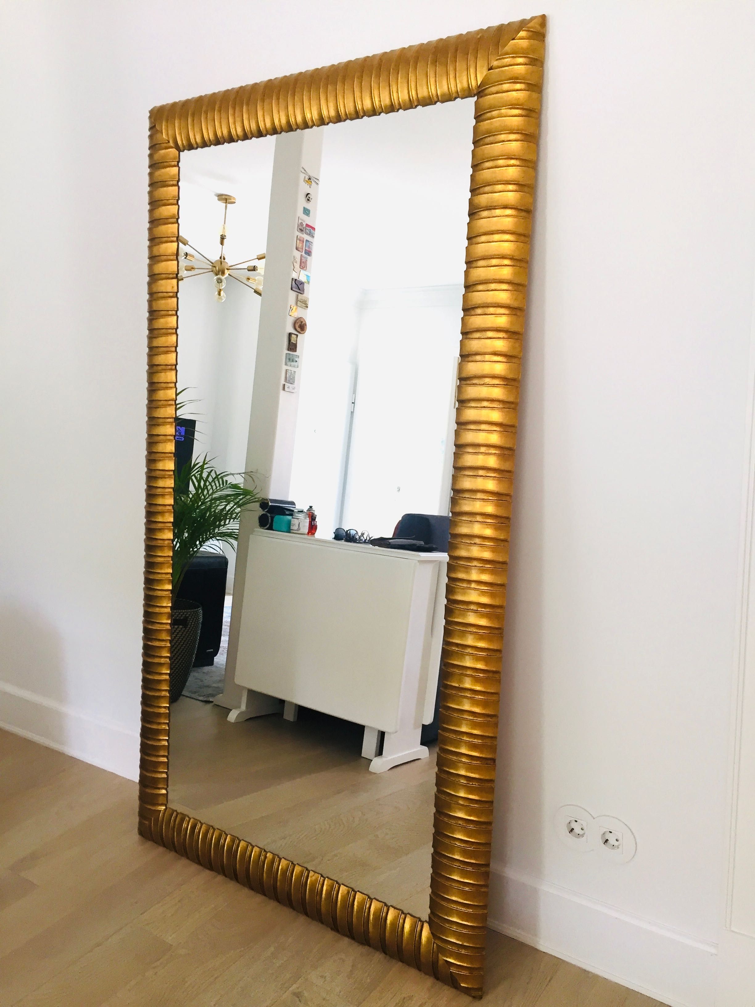 Mirror (standing mirror)