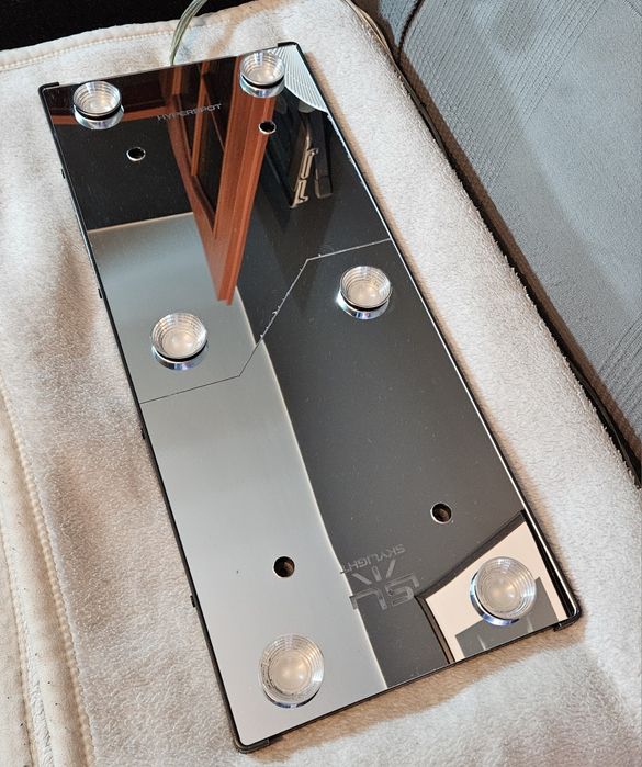 Skylight Hyperspot M