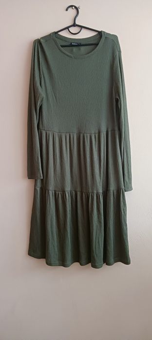 Сукня міді жіноча розмір L