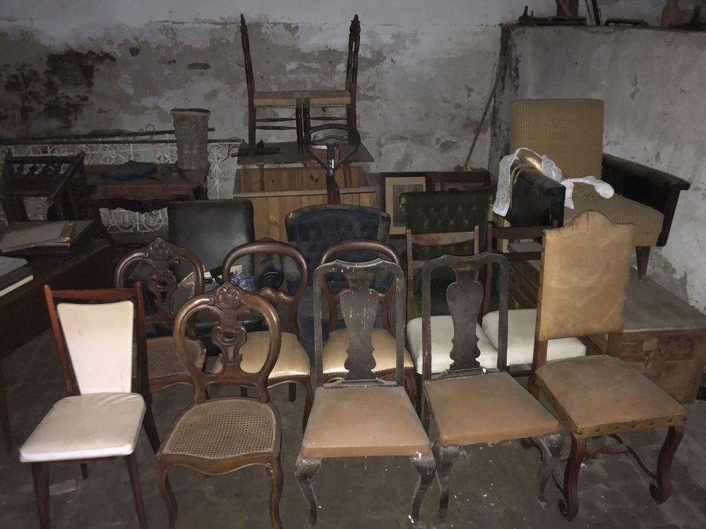 Cadeiras e sofas varios