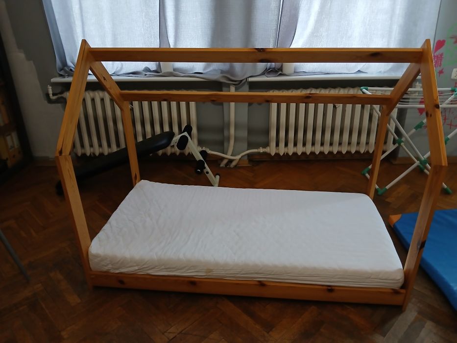 Łóżko domek skandynawski