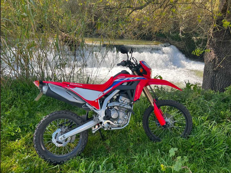 Honda CRF 300L – Excelente estado + Extras