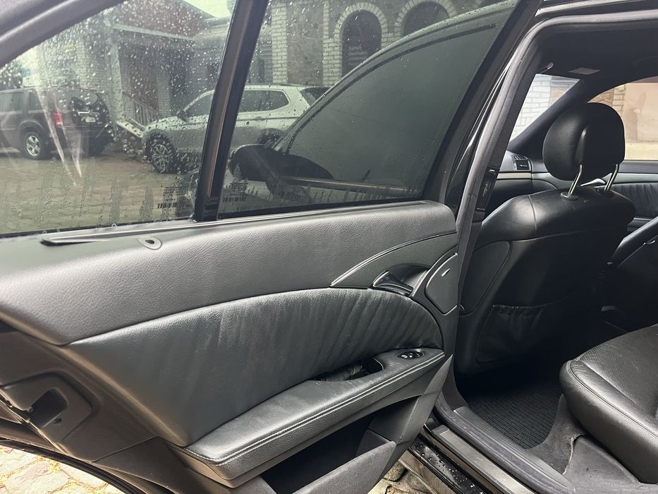 Mercedes-Benz E-Class 2003 за ГОТІВКУ або в КРЕДИТ