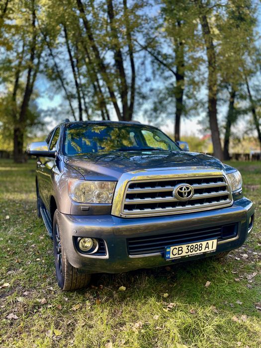 Toyota Sequoia Platinum