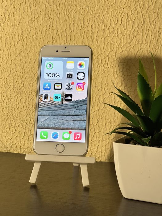 Продам IPhone 6S 64Gb