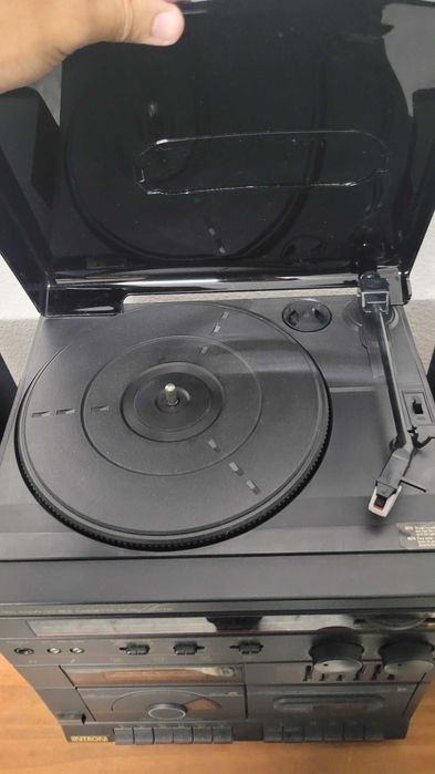 Aparelhagem vintage - vinil cassette e radio