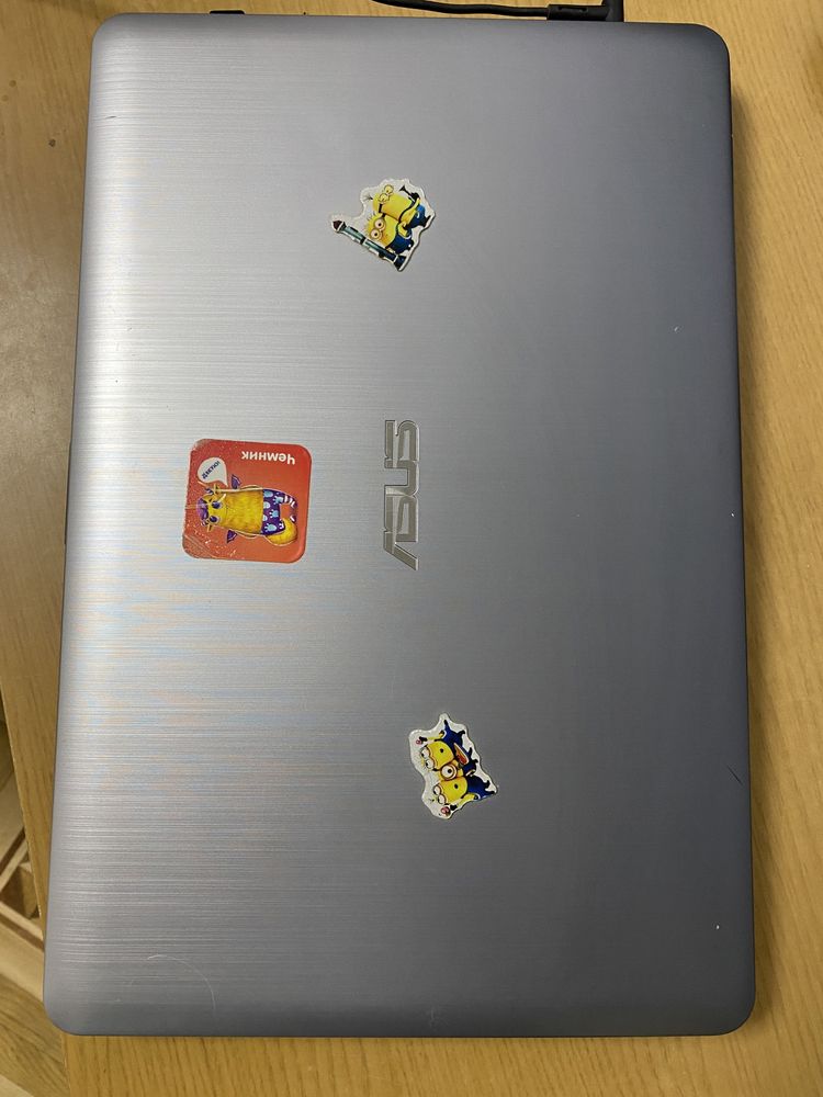 Ноутбук Asus X541S