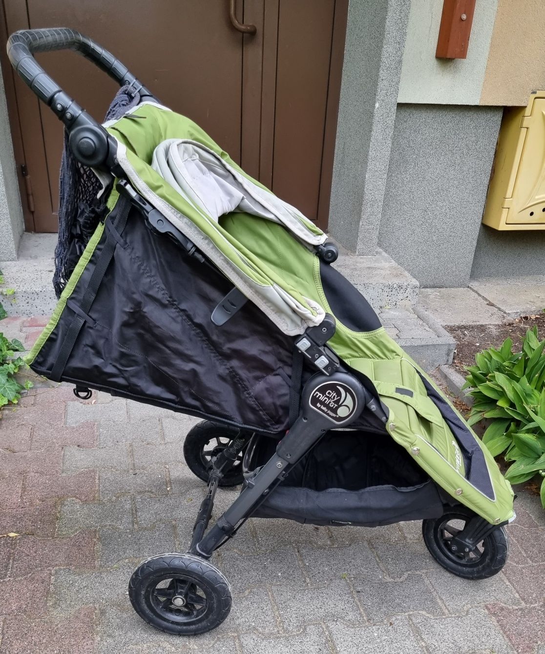 Wózek spacerówka Baby Jogger City Mini GT