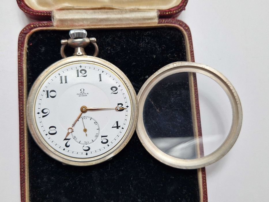 Zabytkowy zegarek kieszonkowy Omega Suisee