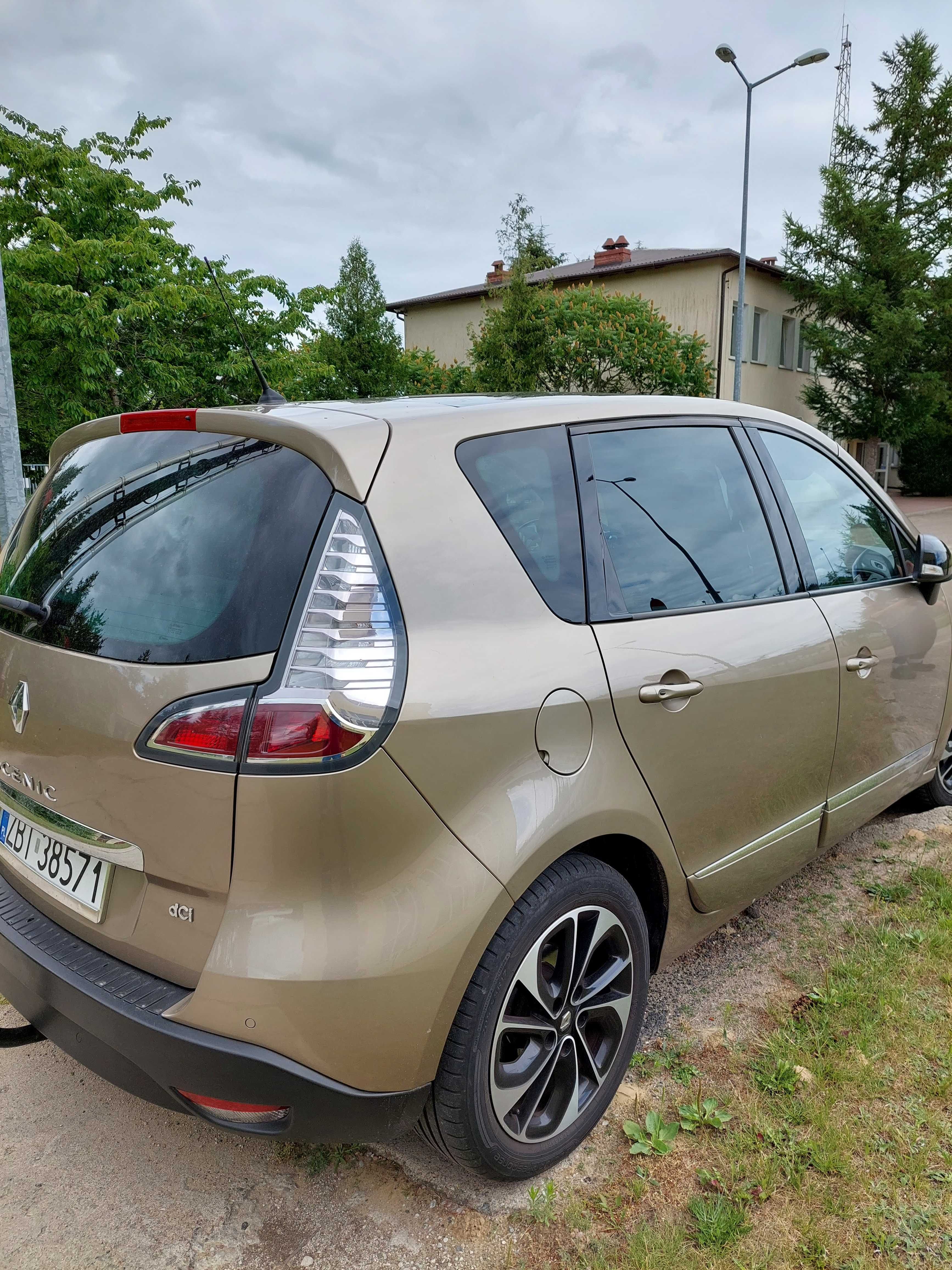 Renault Scenic  1.5 Diesel. Ful wypas.