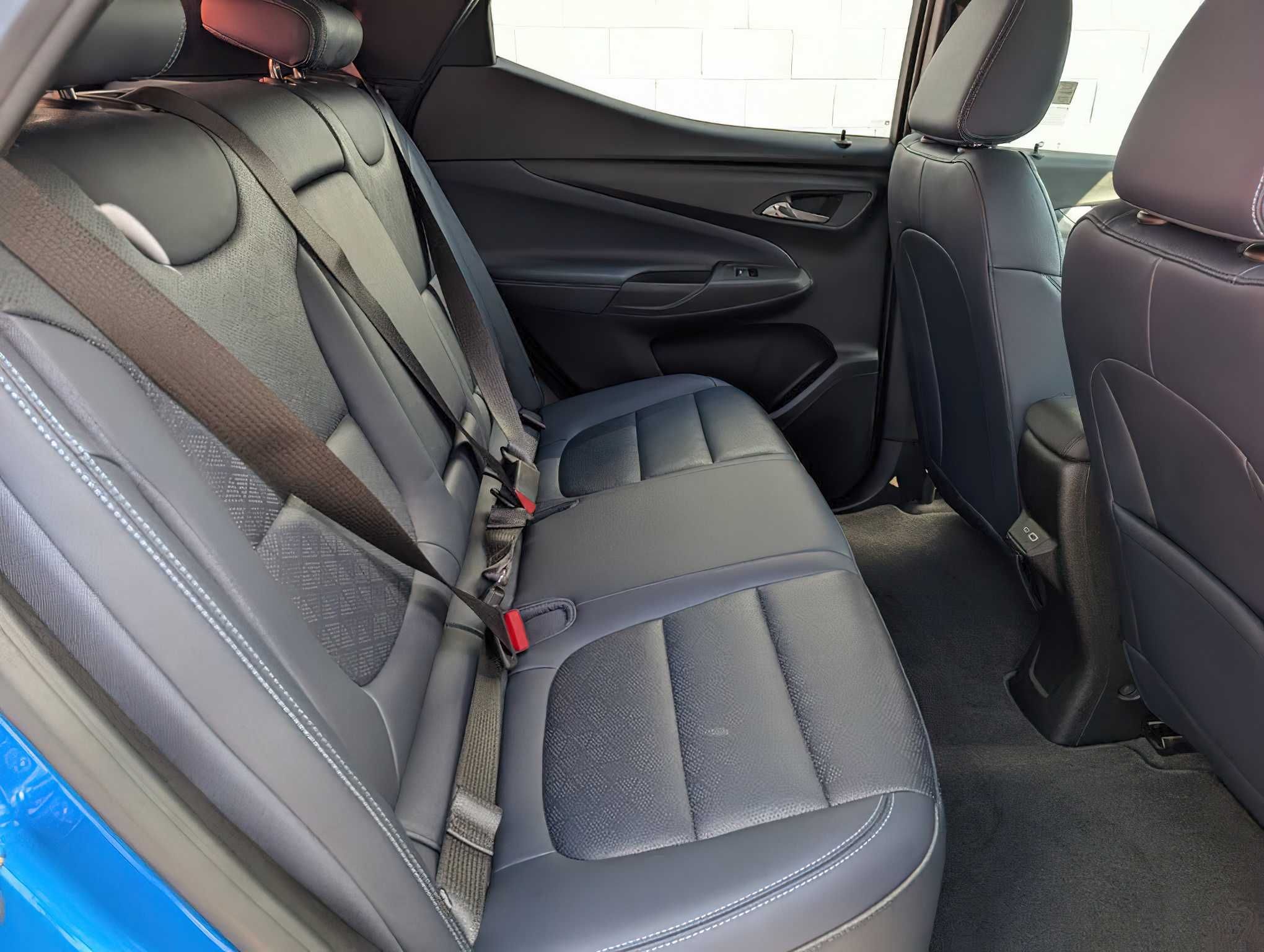 2022 Chevrolet Bolt EUV LT