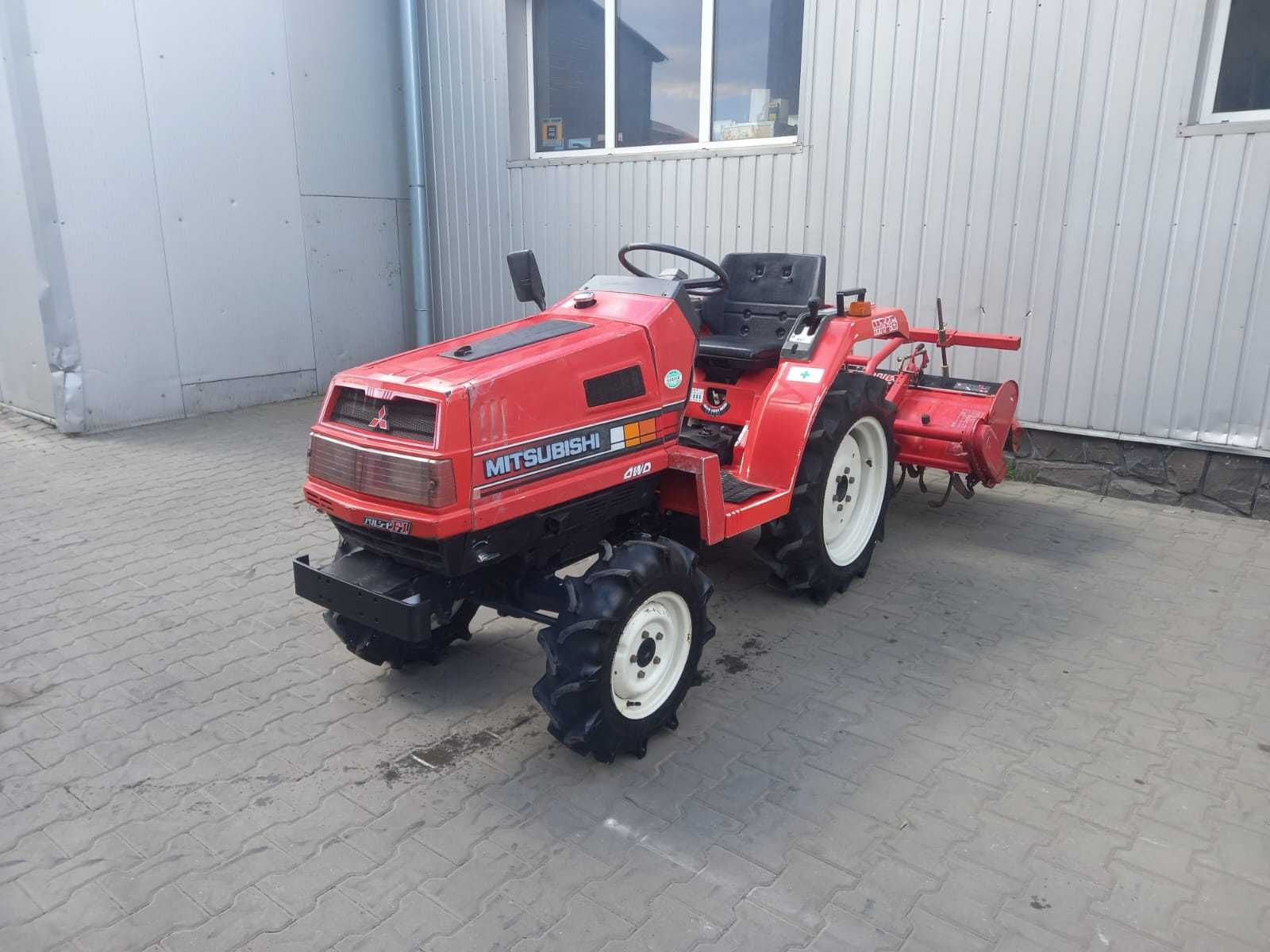 Japoński traktorek Mitsubishi MT16 4x4 z glebogryzarką 16 KM Importer