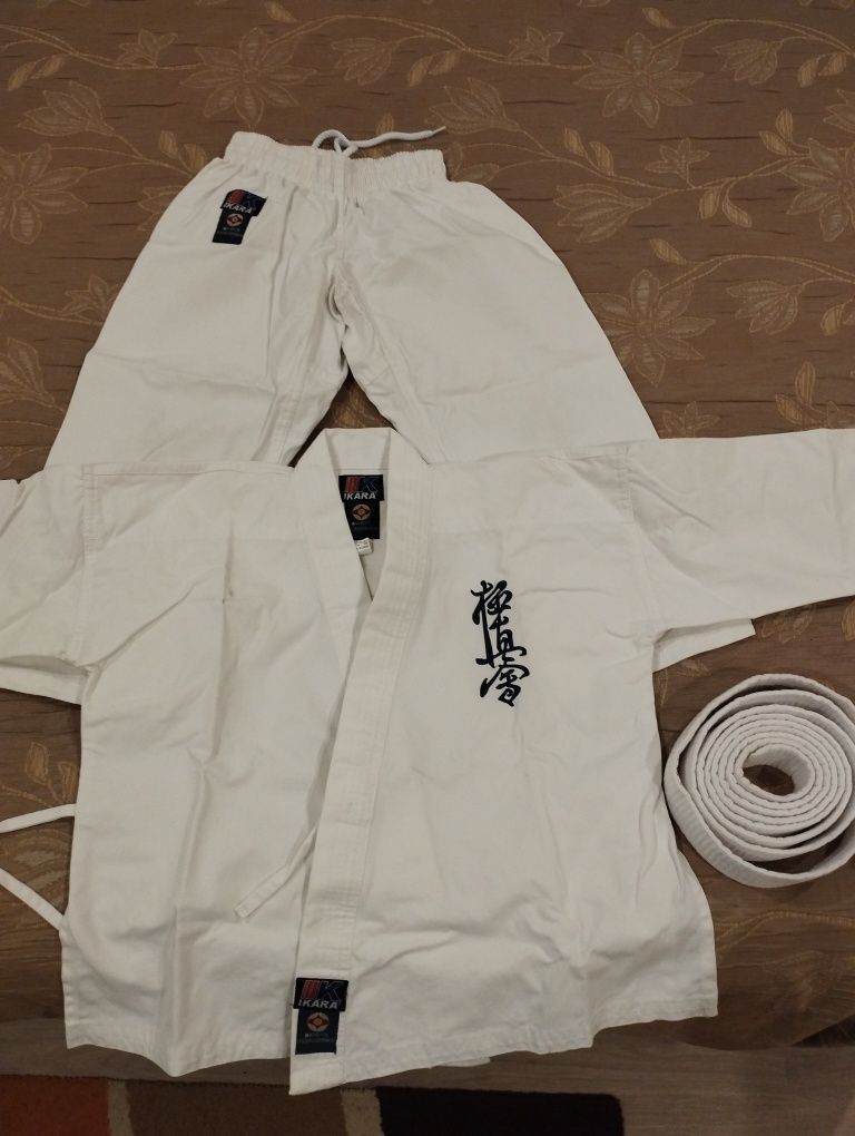 Kimono oficial de karaté para criança 7/8 anos