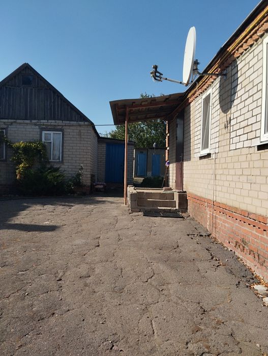 Продам дуже гарний та затишній  будинок у Новій Водолазі