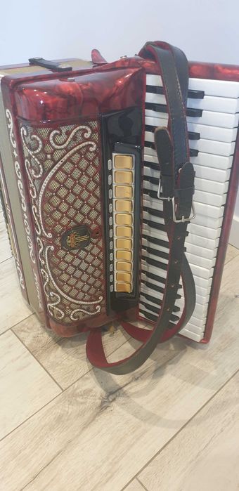 Akordeon HORCH 120 Basów