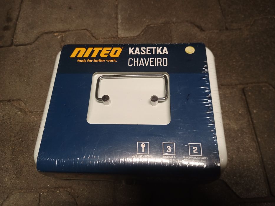 Kasetka kaseta na pieniądze biżuteria schowek