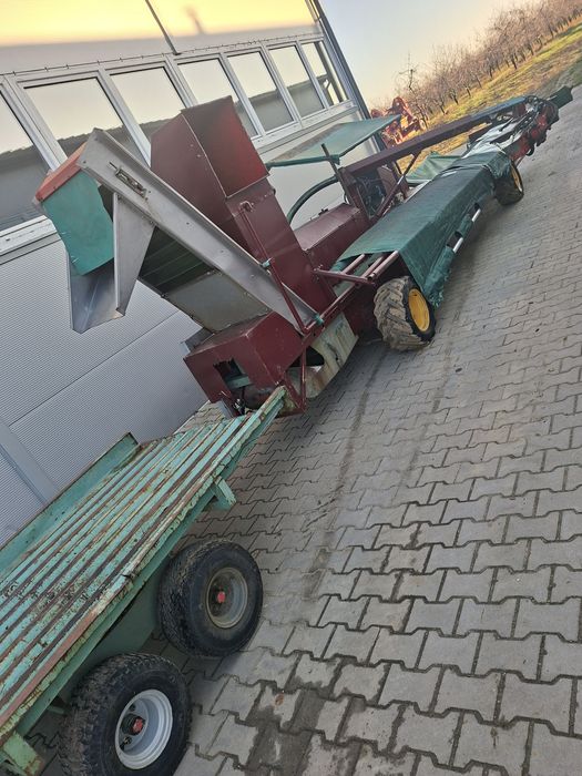 Kombajn do wisni samojezdny Munckhof sadowniczy sliw jablek sadu