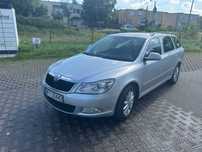 Skoda Octavia II FL Kombi, Salon Polska