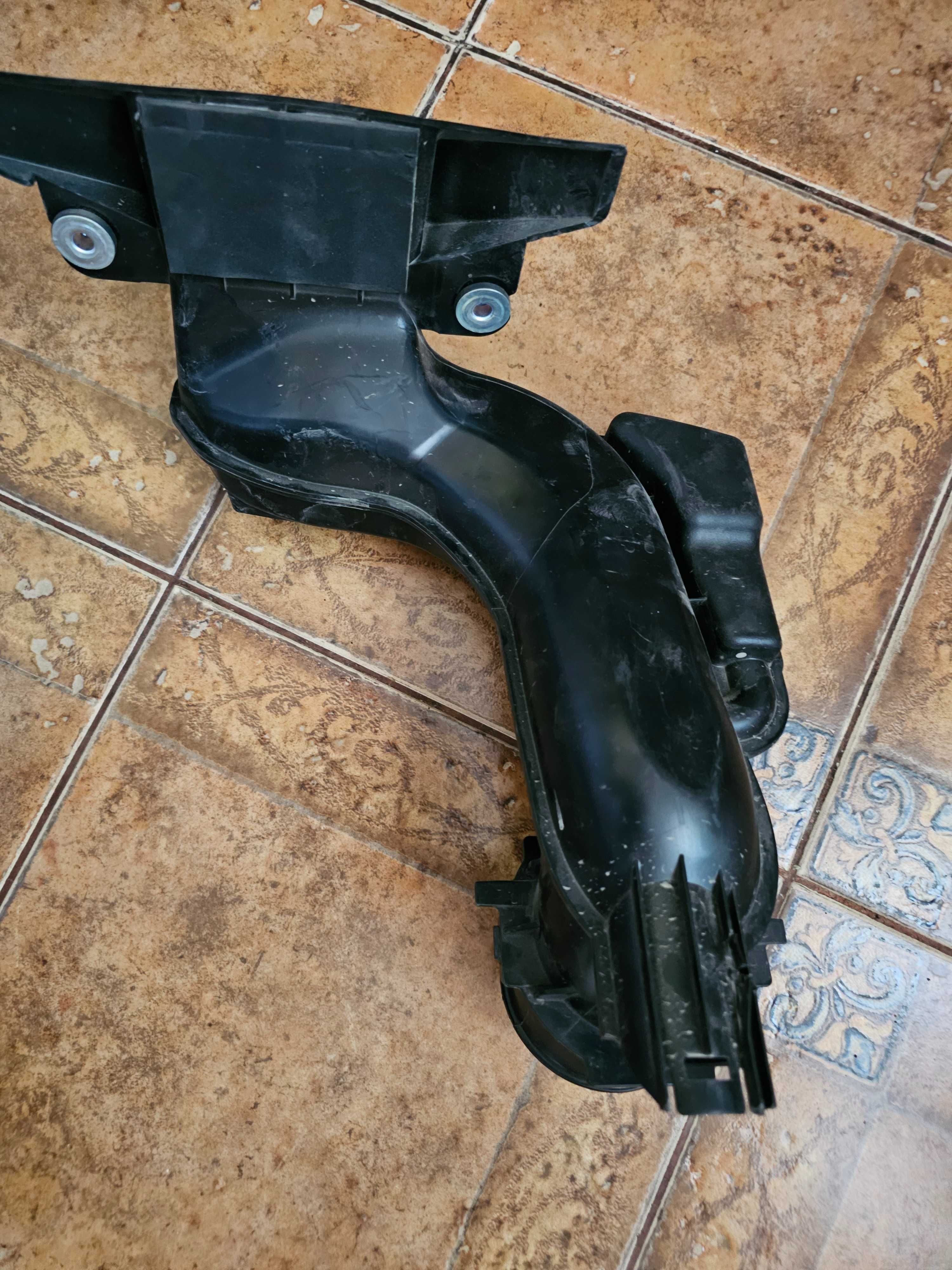 Повітрозабірник повітряного фільтра Mazda: CX-5 PY2V-13-200B OEM