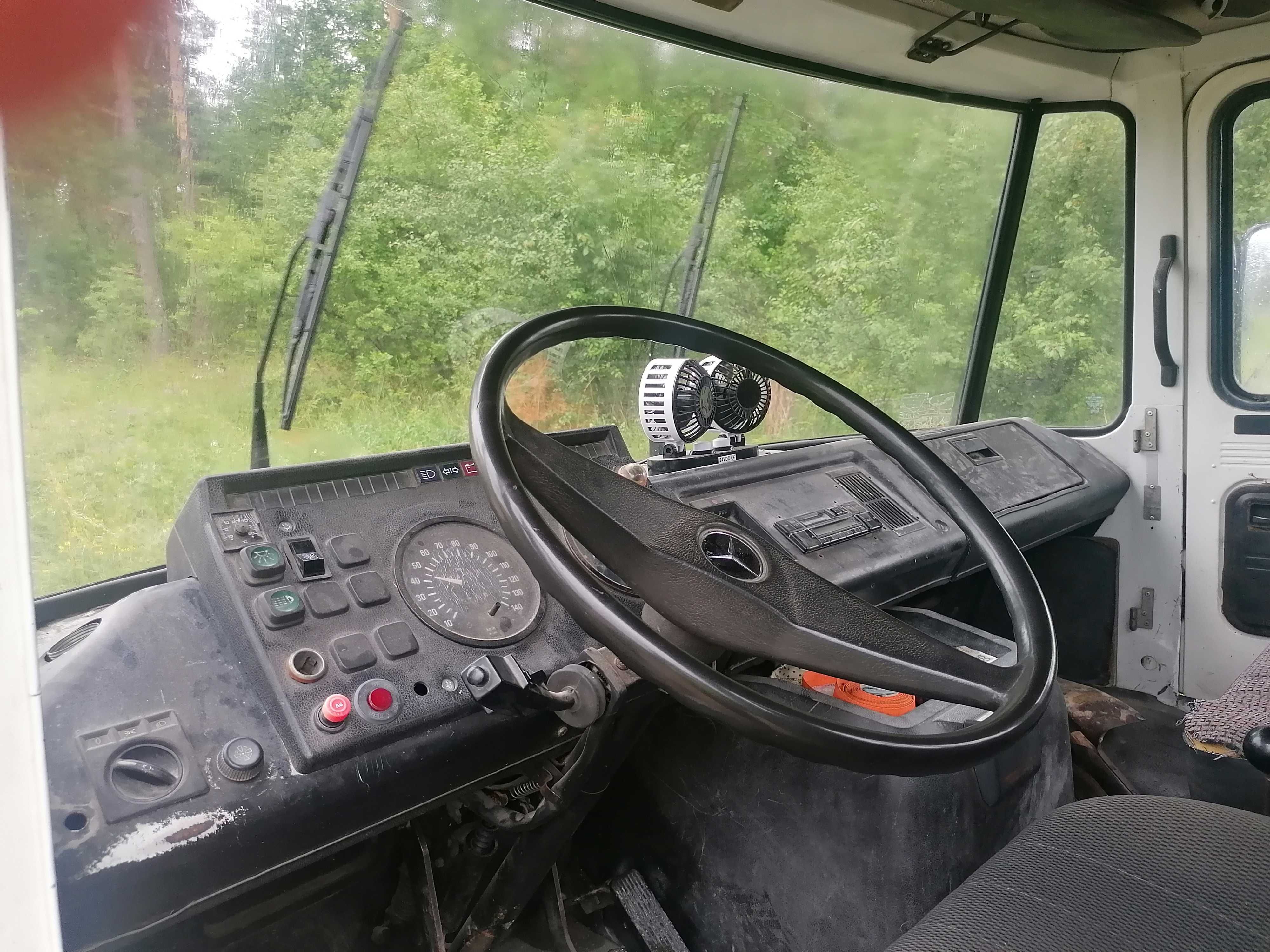 Mercedes 407d wywrotka 3str.