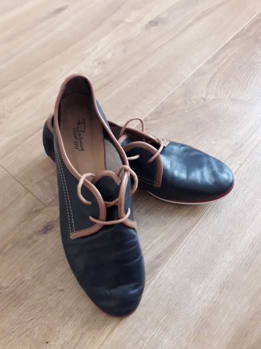 Шкіряні мокасіни