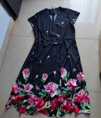 Sukienka czarna kwiaty roz. 50