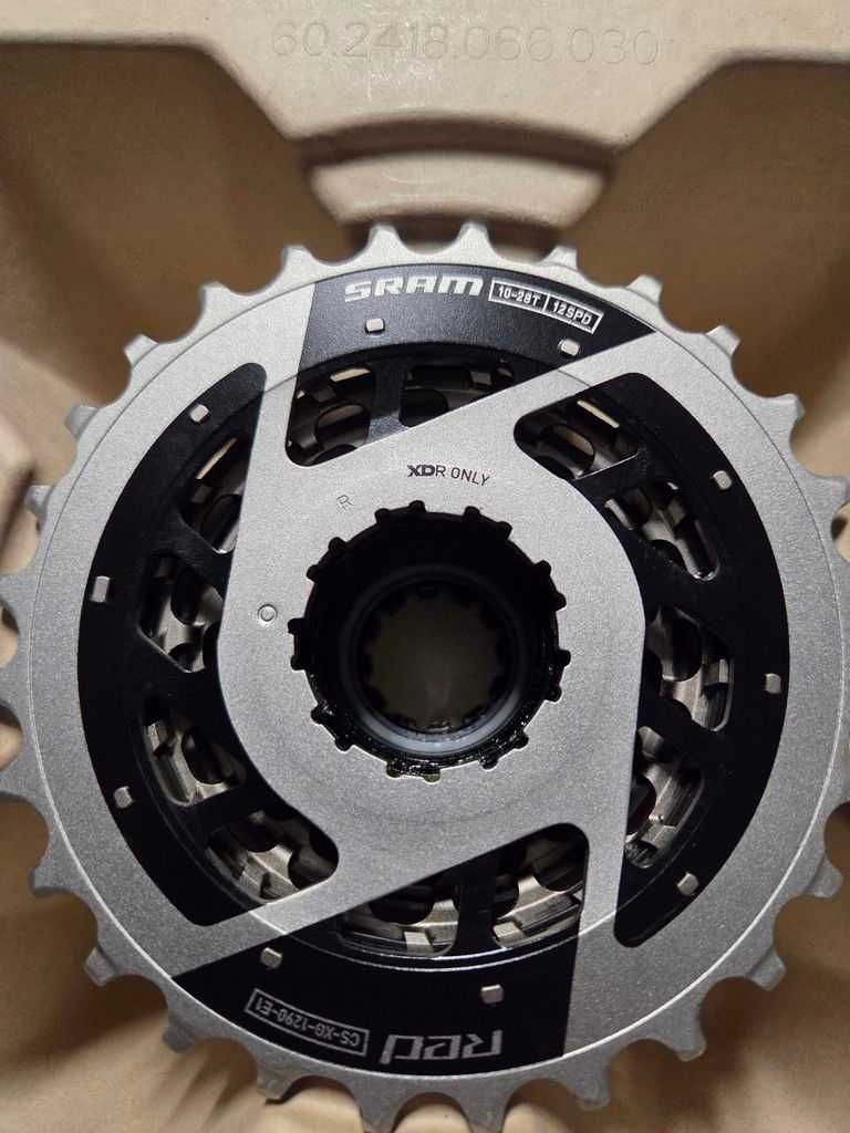 SRAM RED kaseta CS-XG-1290-E1 10-28T 12s najnowszy model NOWA