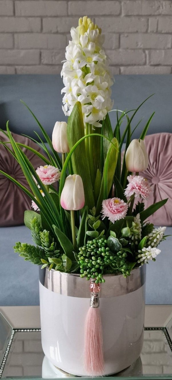 Hiacynt tulipan stokrotka zestaw w doniczce