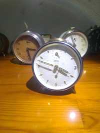 Relógio despertador marca Diehl cavalier madein Germany anos setenta