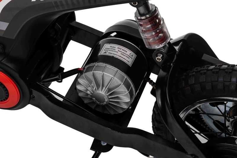WIELKI MOTOR CROSS  Prezent na KOMUNIE 350 Wat ŁAŃCUCH, Pompowane koła