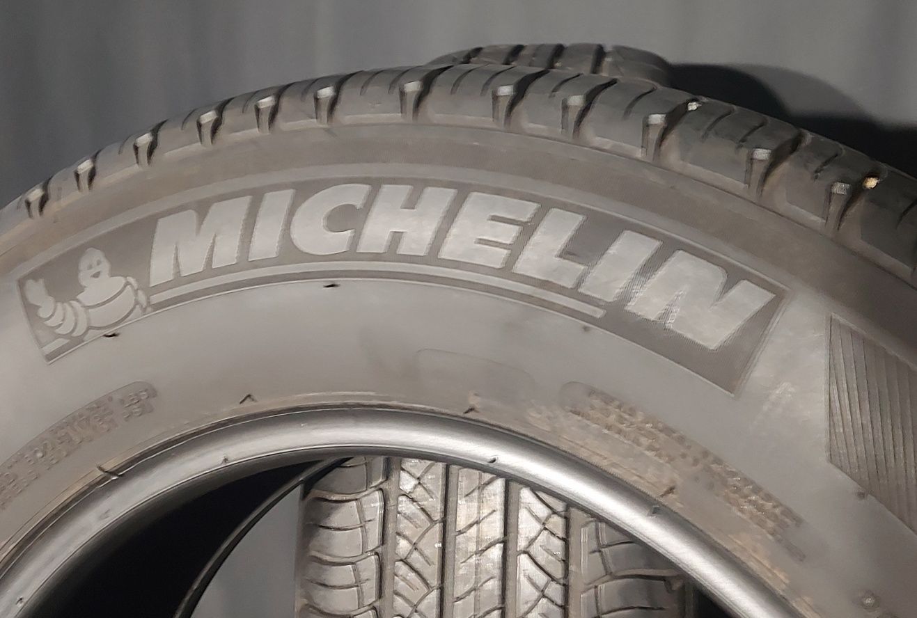 2x 215/70R16 100H Michelin Latitude Tour Hp