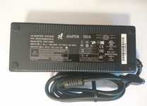 zasilacz (AC adapter) 12V, 9A. wraz z przewodem zasilajacym 1,7m