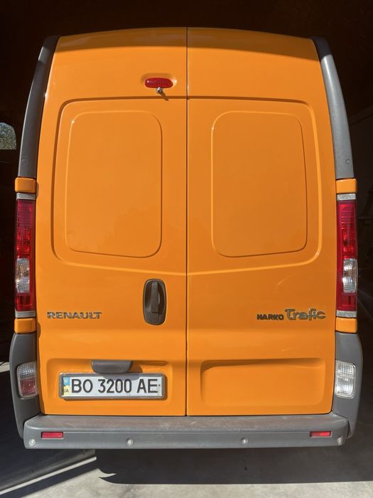 Renault Trafic 2010 long парус (без тех огляду)