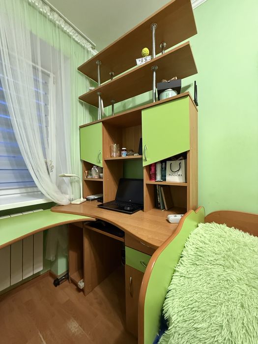 Компютерний стіл, комод, пенал