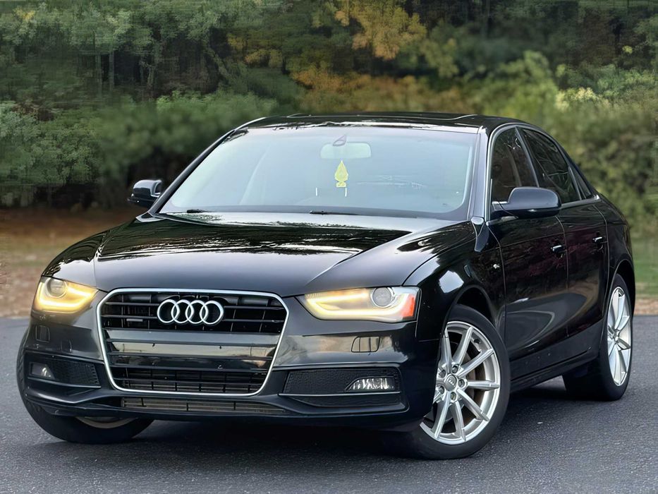 Audi A4      2015