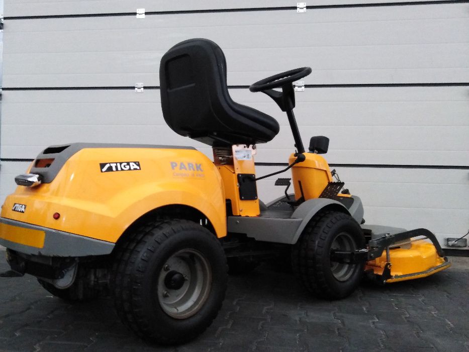Traktorek Kosiarka Stiga Compact 16 4WD