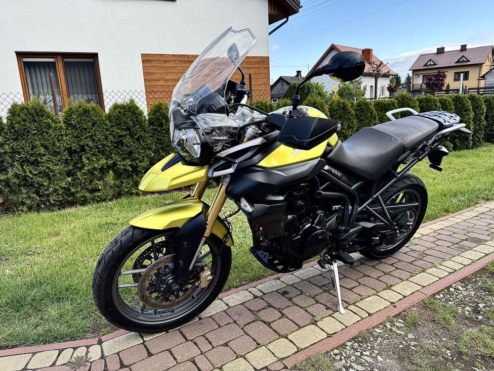 Triumph Tiger 800
