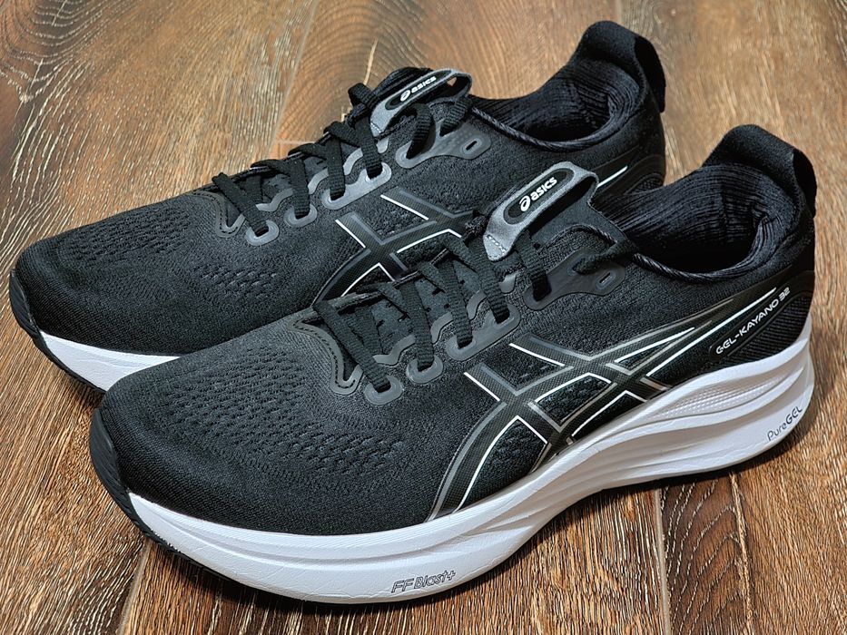 Оригінал 100% чоловічі кросівки asics gel kayano 32  euro 44.5