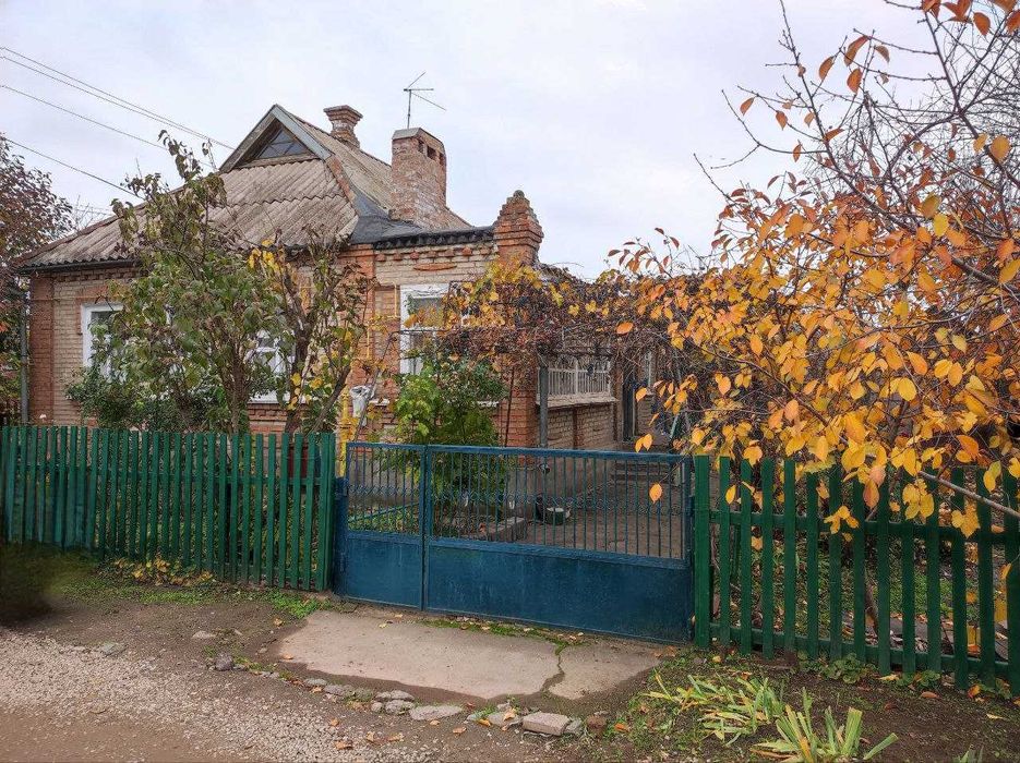 Будинок Піонер, Бажаново. 6 соток приватизованої землі