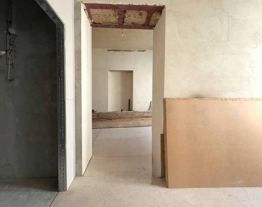 Продаж 2 кім квартира 72 м2, вул. Пекарська, м. Львів