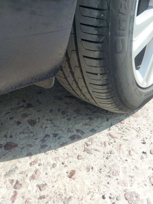 Автомобіль Ауді А6 С6